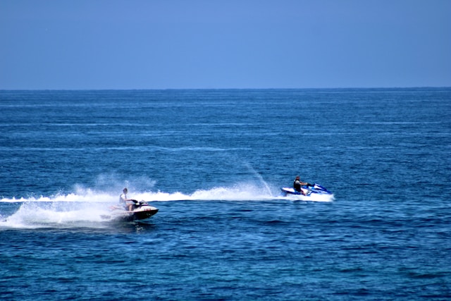jet ski