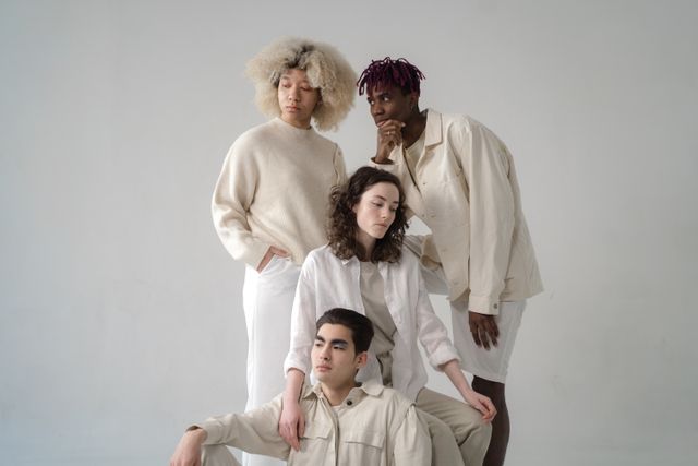 Mode contemporaine 2026 : élégance moderne et robe femme tendance